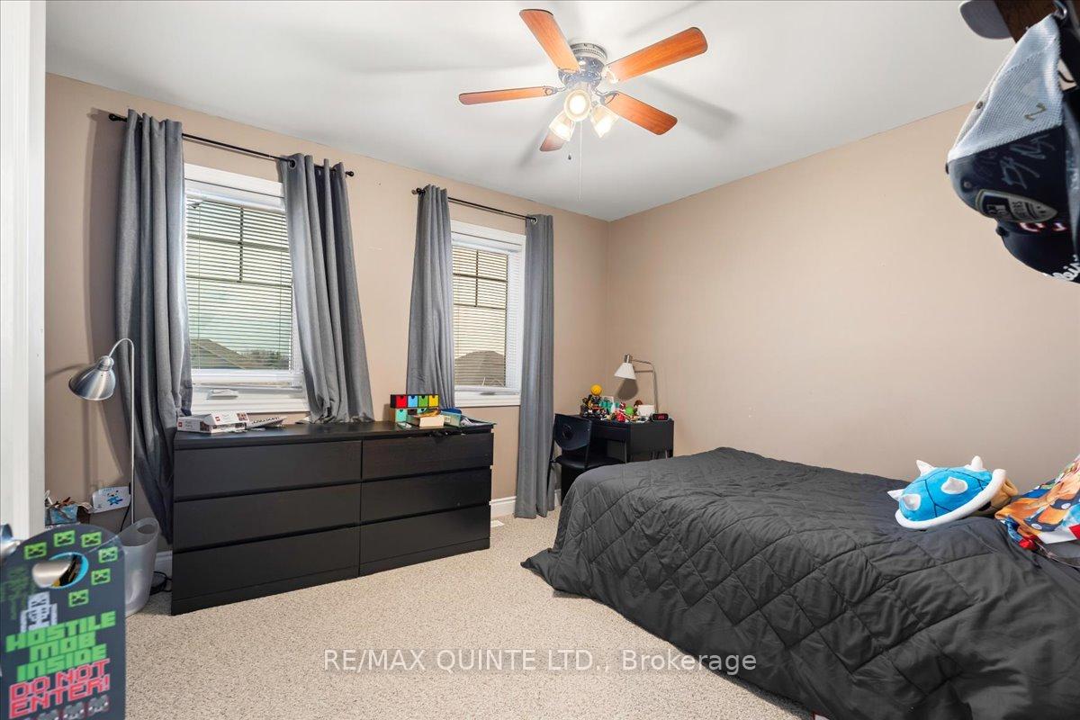 Photo 7 of 75 Glenview Crescent, Belleville, Belleville Ward — HOMEH