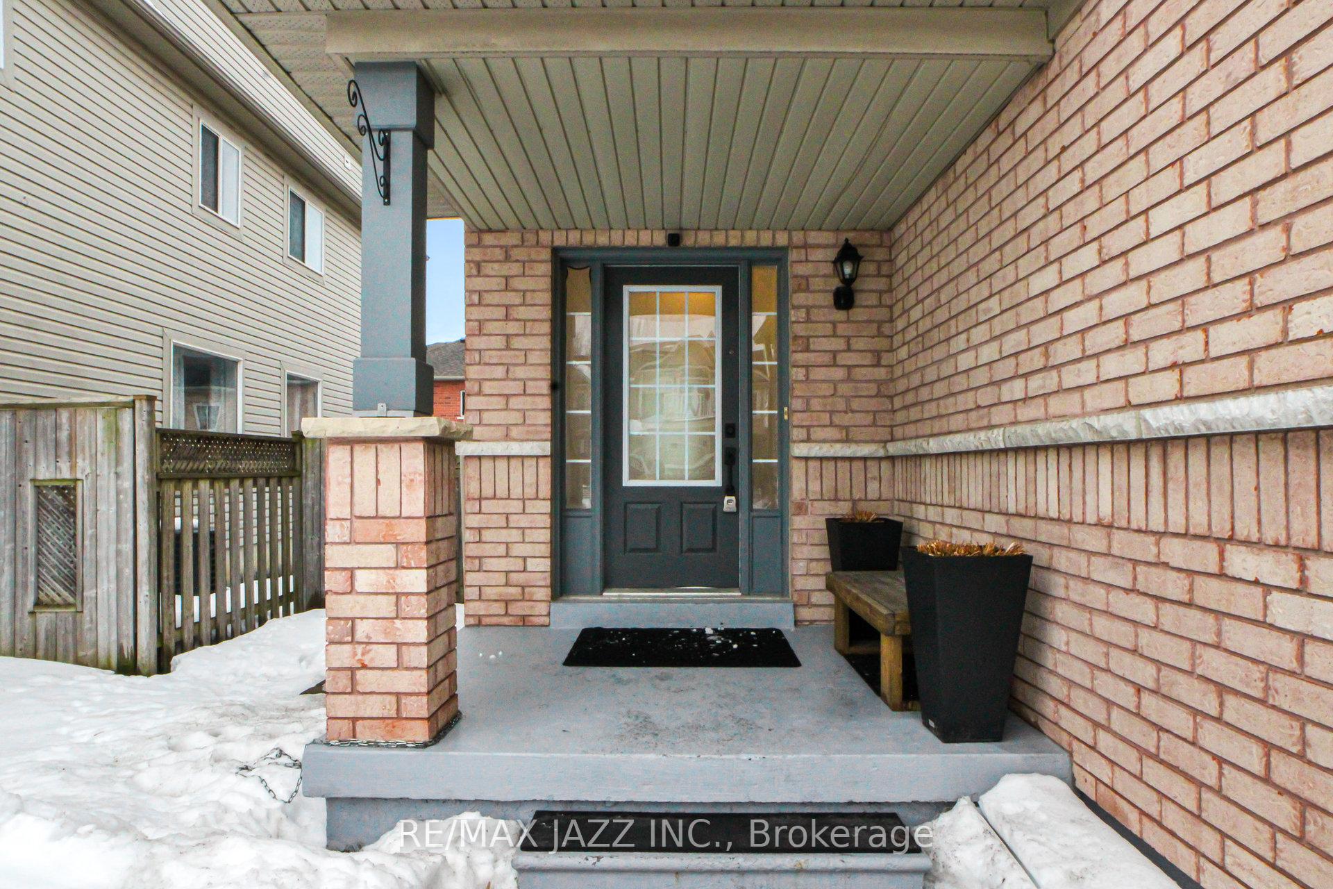 Photo 3 of 47 Macmillan Avenue, Whitby, Pringle Creek — HOMEH