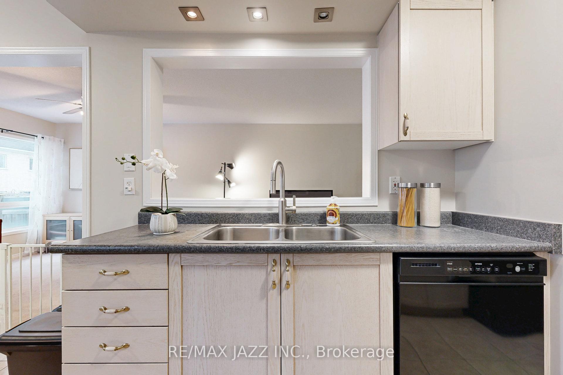 Photo 9 of 47 Macmillan Avenue, Whitby, Pringle Creek — HOMEH