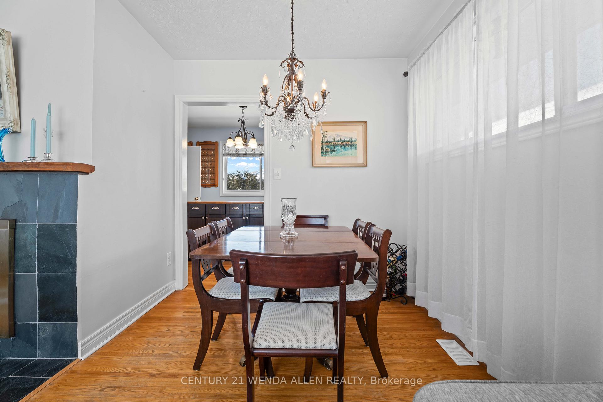 Photo 12 of 560 Central Park Boulevard N, Oshawa, O'Neill — HOMEH