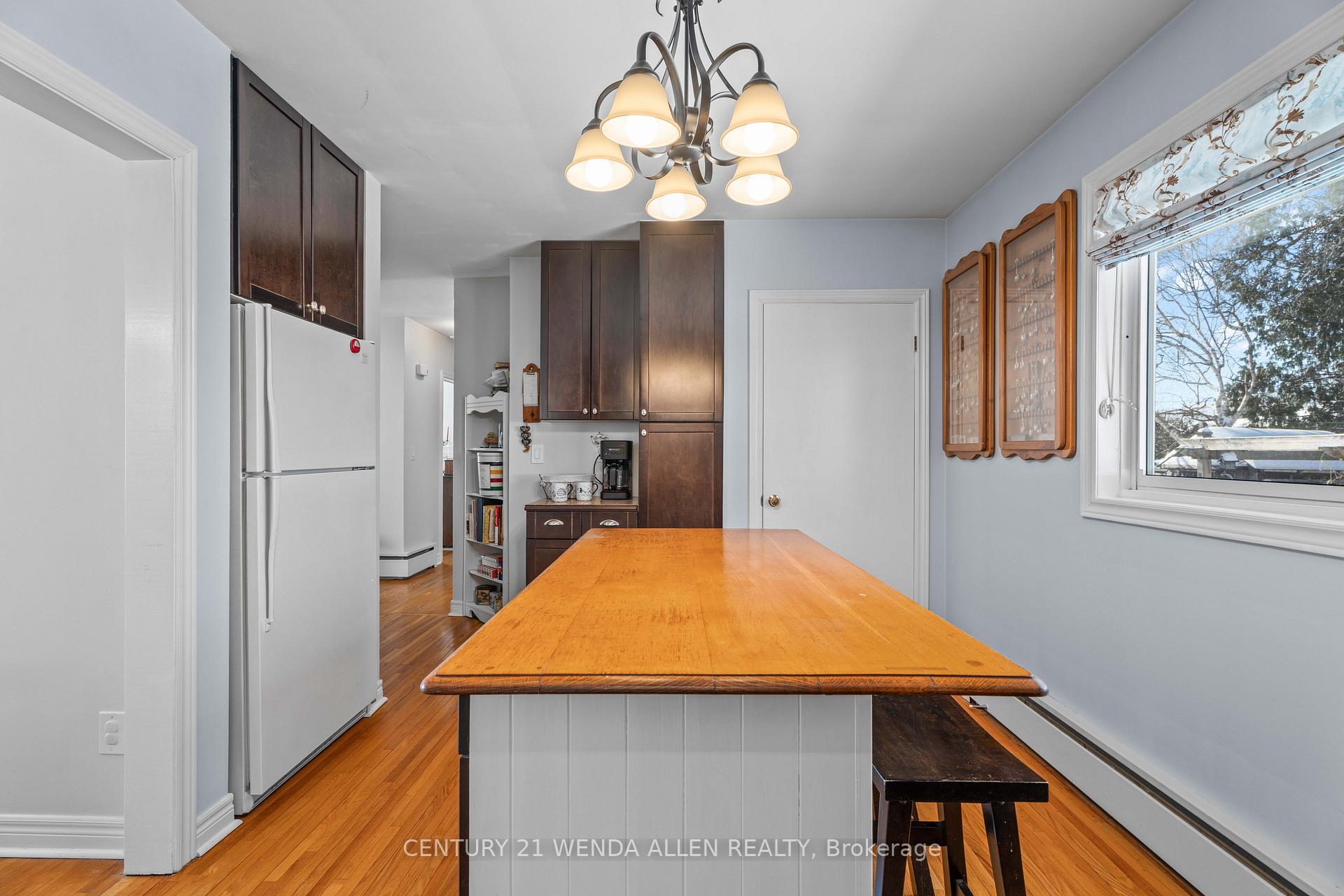 Photo 15 of 560 Central Park Boulevard N, Oshawa, O'Neill — HOMEH