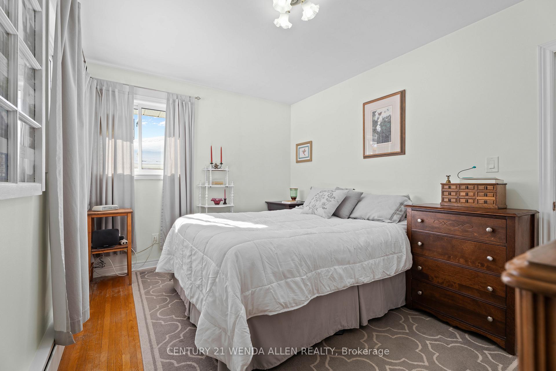 Photo 22 of 560 Central Park Boulevard N, Oshawa, O'Neill — HOMEH