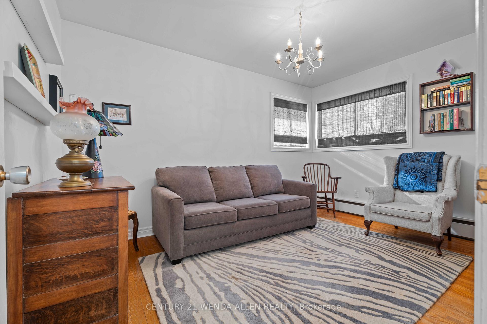 Photo 23 of 560 Central Park Boulevard N, Oshawa, O'Neill — HOMEH