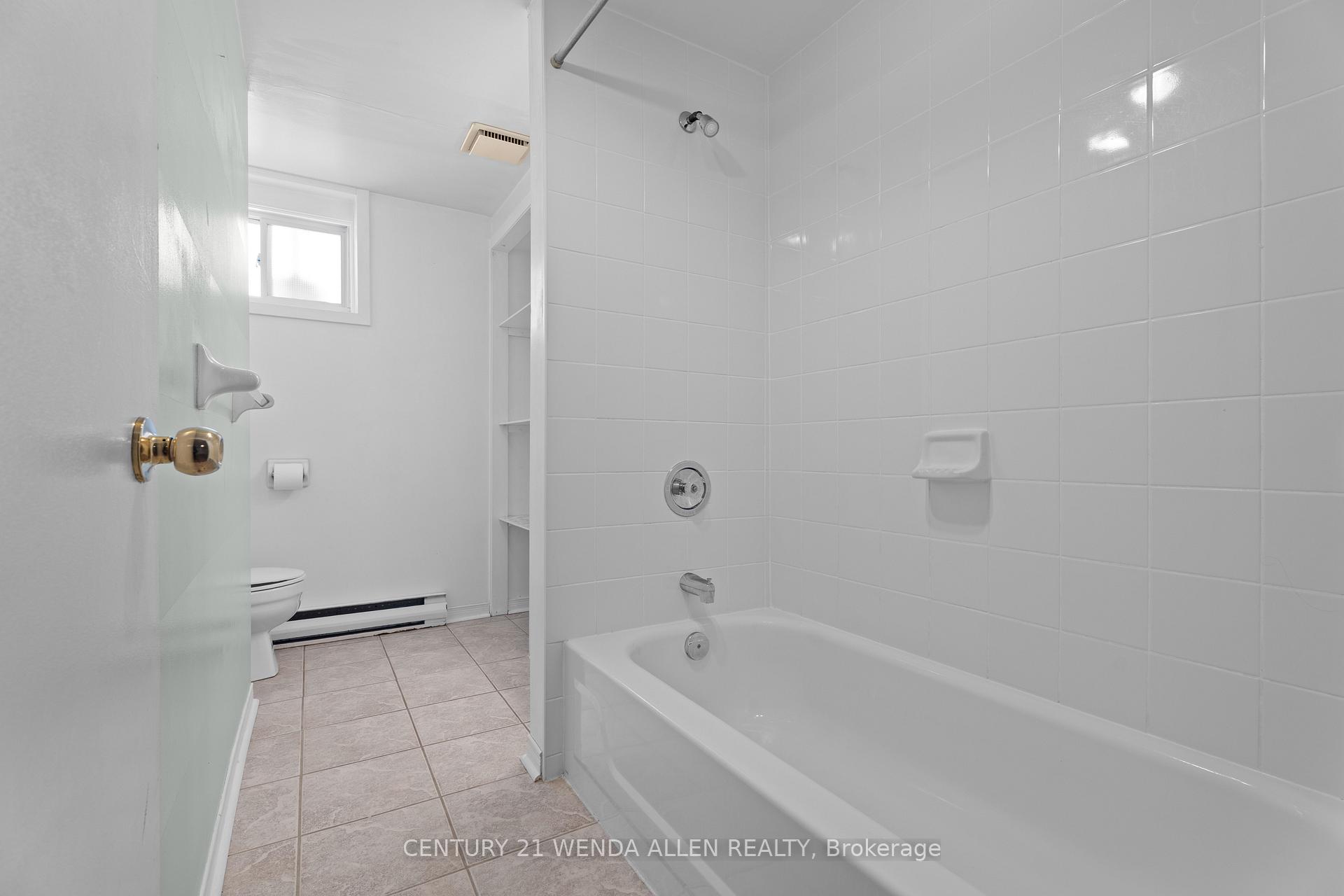 Photo 36 of 560 Central Park Boulevard N, Oshawa, O'Neill — HOMEH