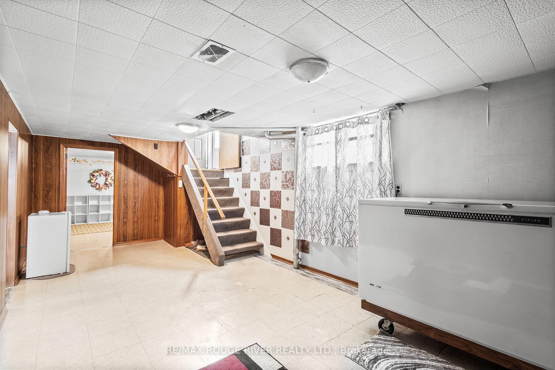 Photo 21 of 456 Miller Avenue, Oshawa, McLaughlin — HOMEH