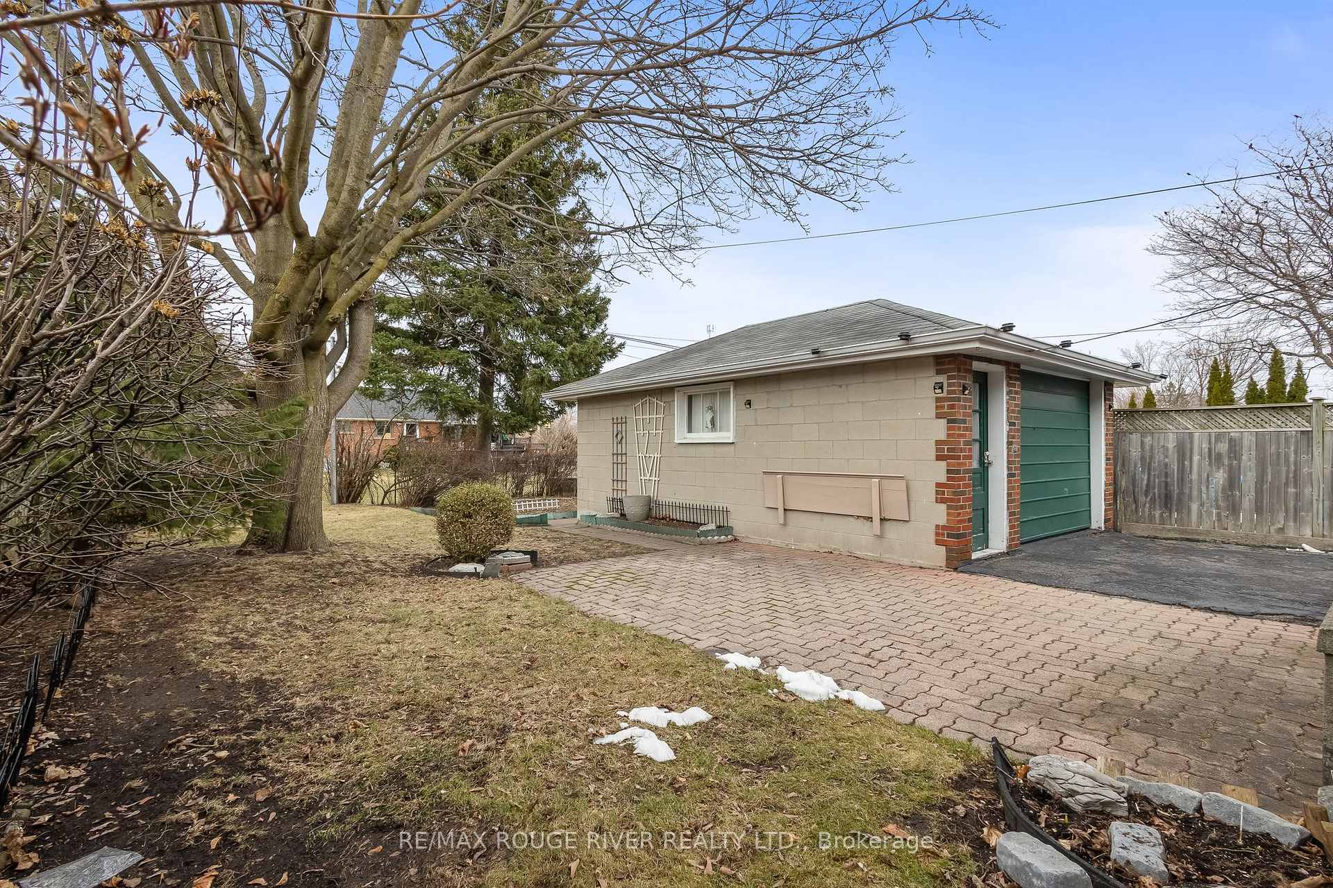 Photo 32 of 456 Miller Avenue, Oshawa, McLaughlin — HOMEH