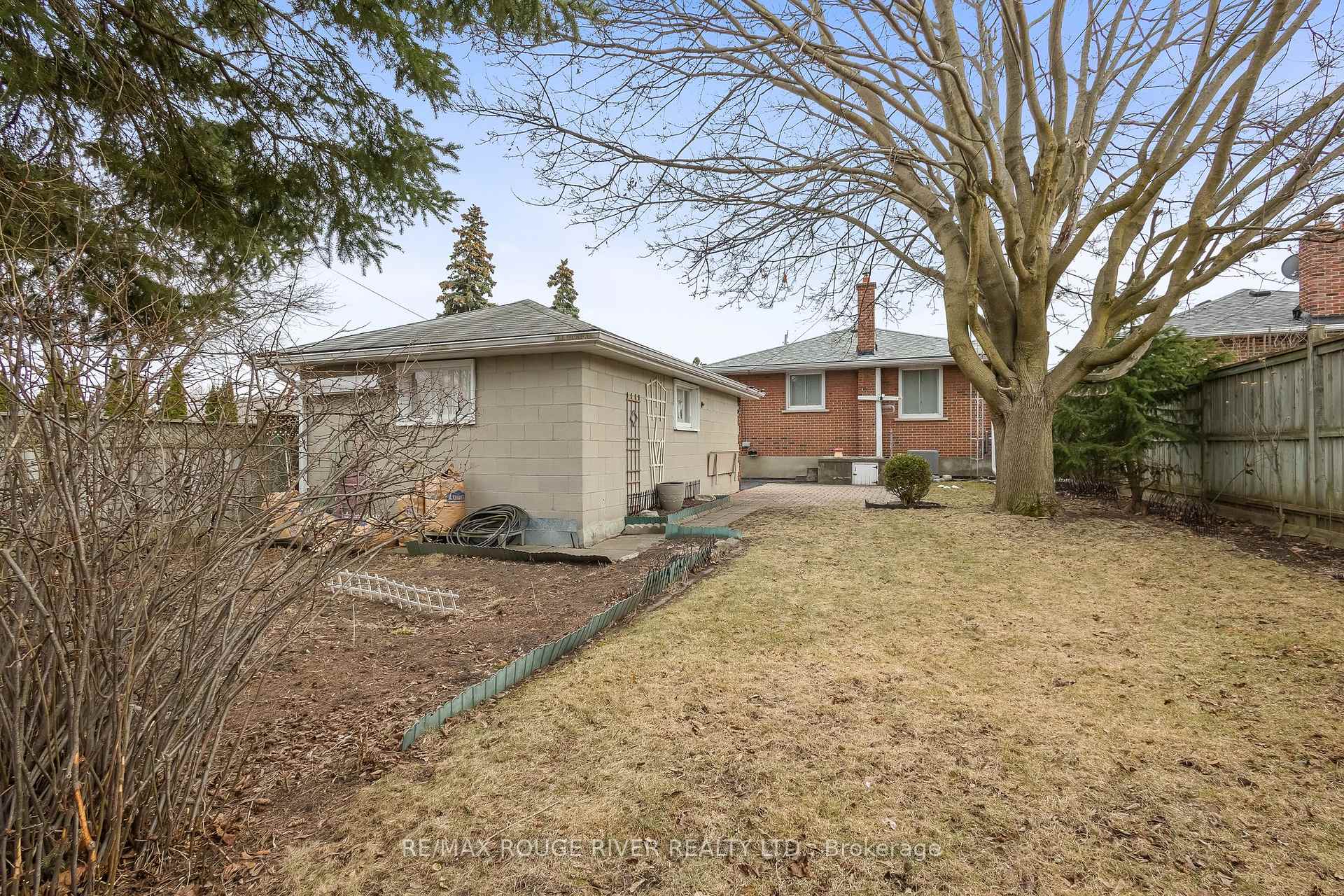 Photo 35 of 456 Miller Avenue, Oshawa, McLaughlin — HOMEH