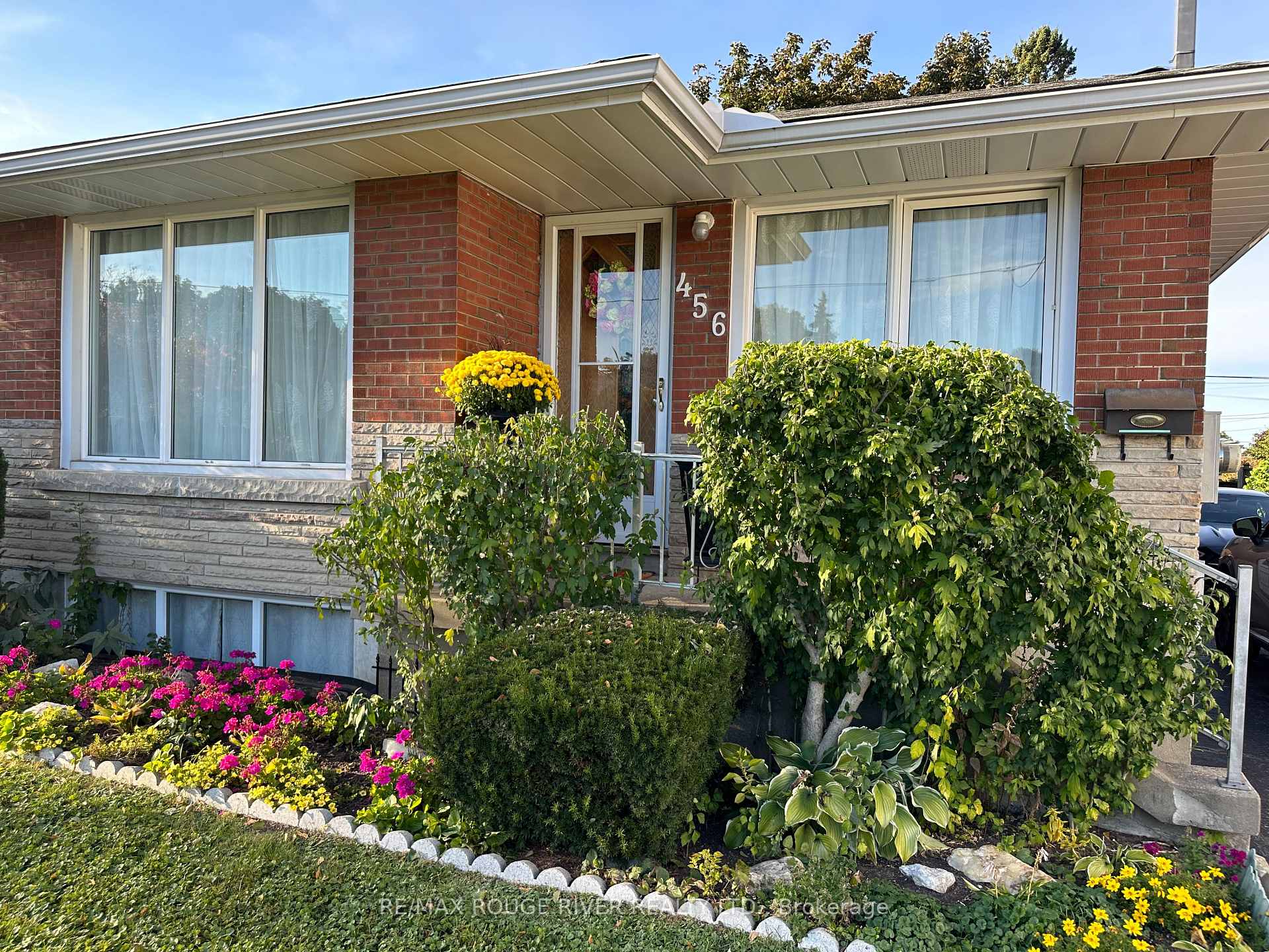 Photo 38 of 456 Miller Avenue, Oshawa, McLaughlin — HOMEH