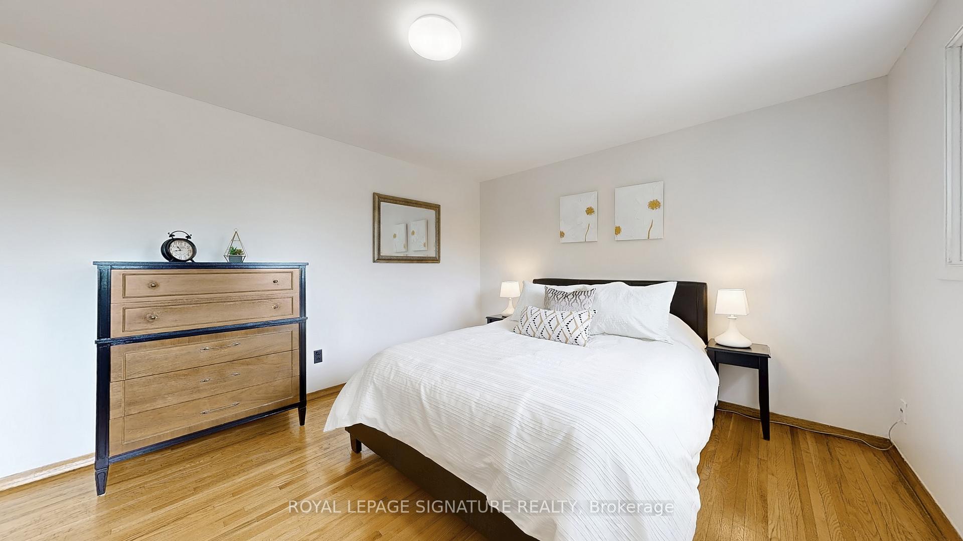 Photo 20 of 10 O'Dell Court, Ajax, South East — HOMEH