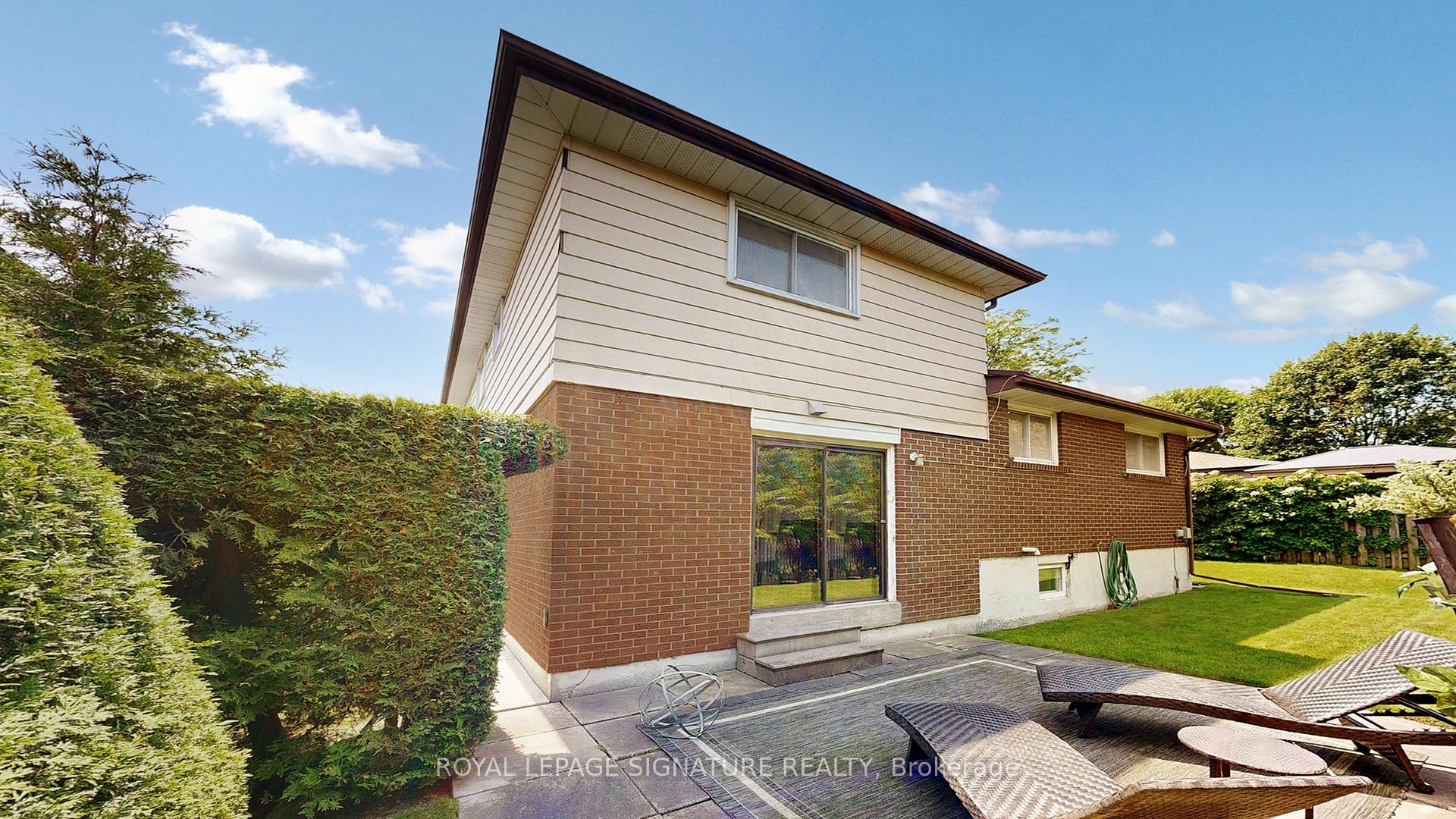 Photo 40 of 10 O'Dell Court, Ajax, South East — HOMEH