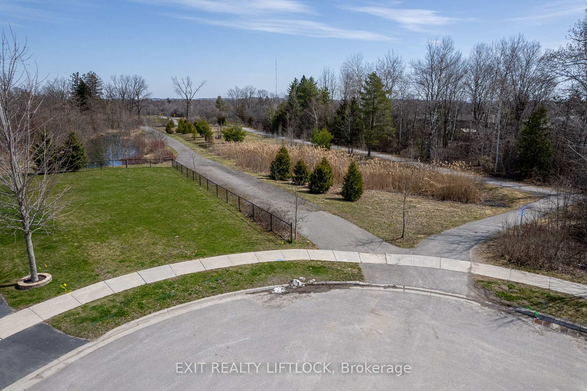 Photo 8 of 418 Raymond Street, Peterborough, Northcrest Ward 5 — HOMEH
