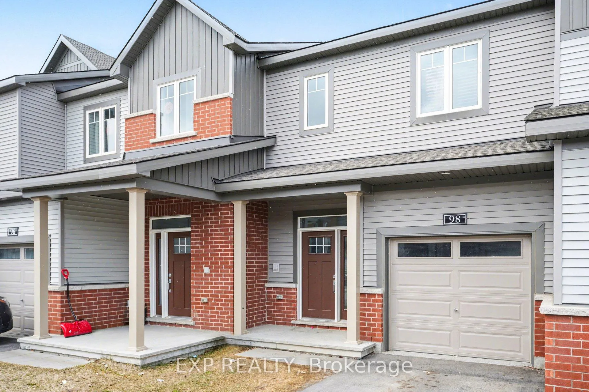 Photo 2 of 98 Osler Street, Ottawa, Kanata - Morgan's Grant/South March — HOMEH