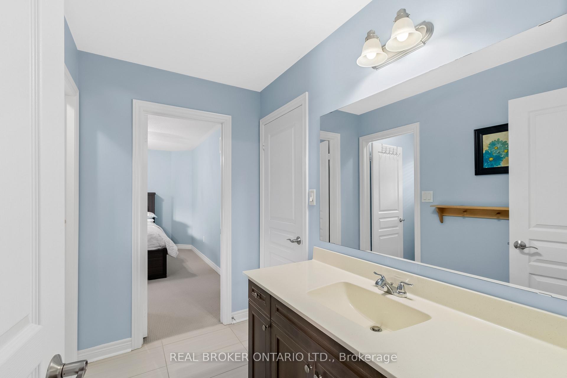 Photo 25 of 1318 Harlstone Crescent, Oshawa, Taunton — HOMEH