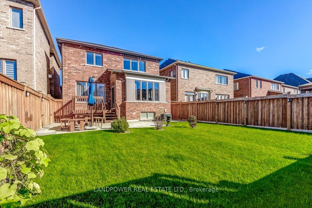 Photo 38 of 38 St Ives Crescent, Whitby, Rural Whitby — HOMEH