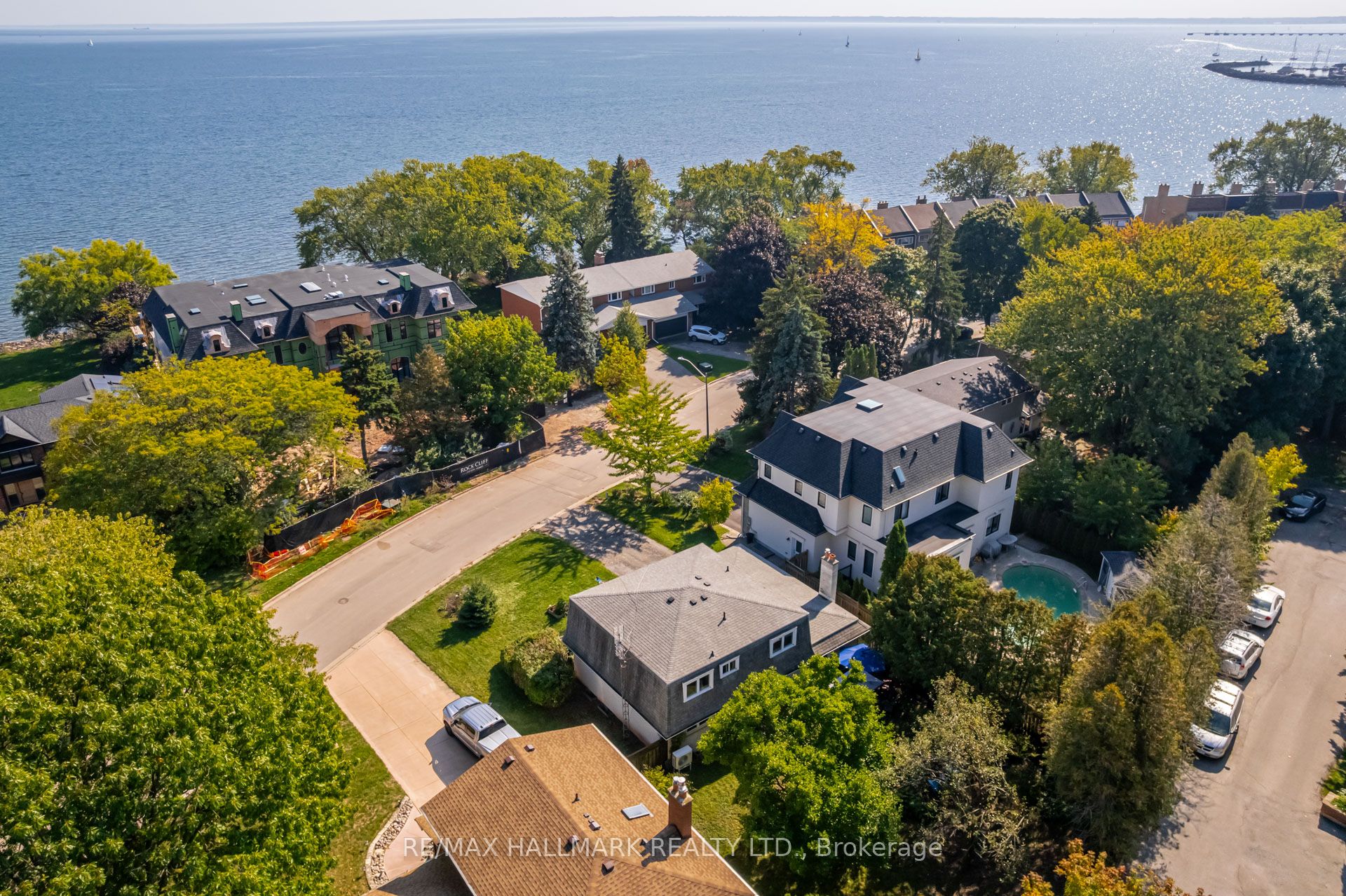 Photo 79 of 2033 Water's Edge Drive, Oakville, Bronte — HOMEH