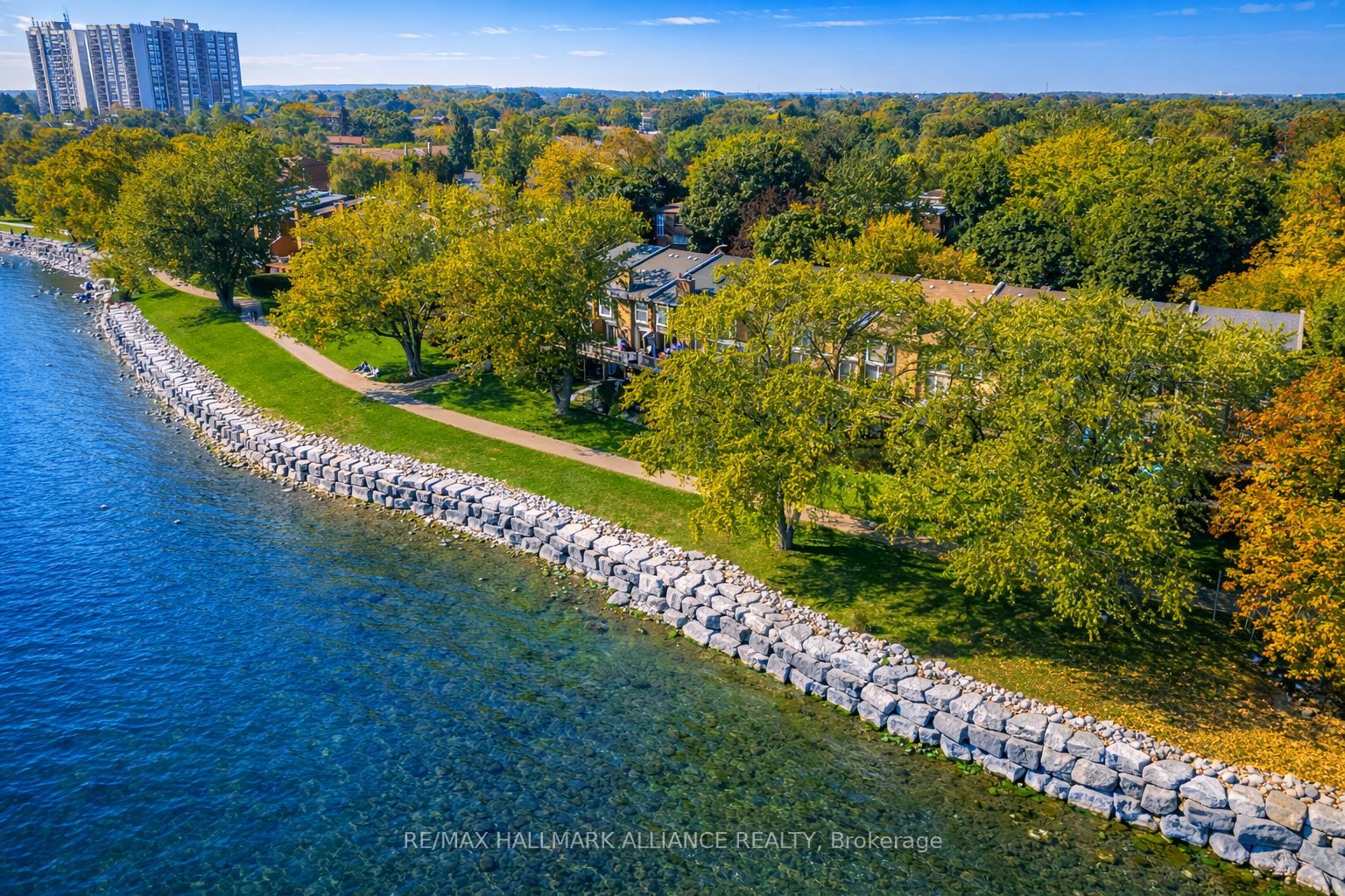 Photo 83 of 2033 Water's Edge Drive, Oakville, Bronte — HOMEH
