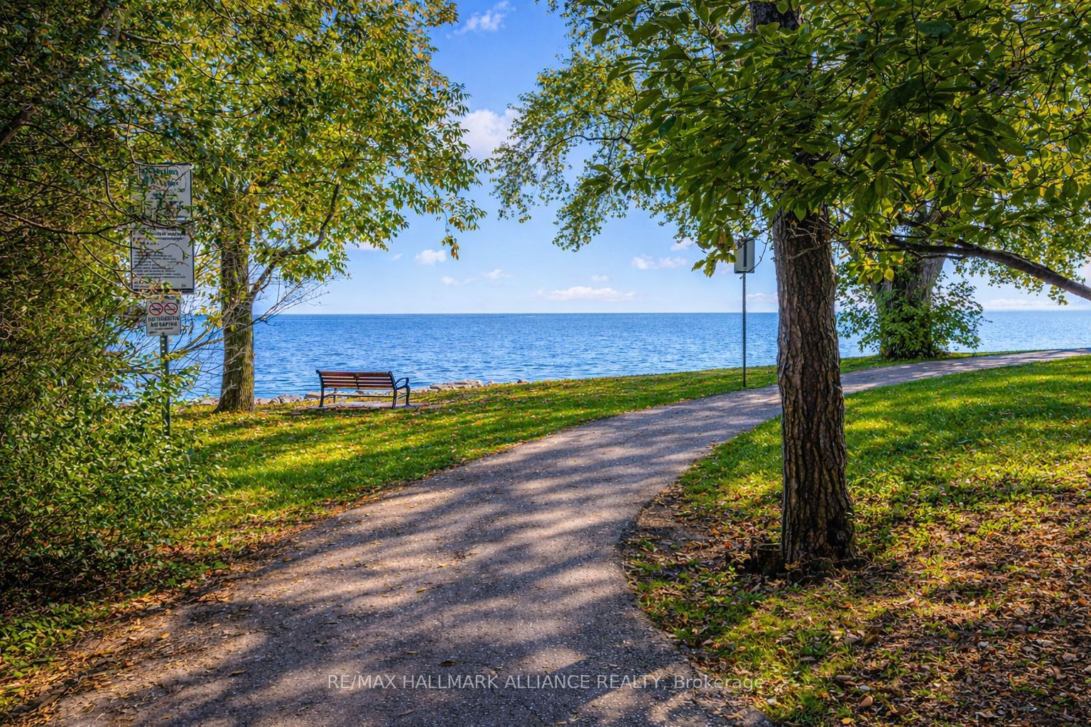 Photo 81 of 2033 Water's Edge Drive, Oakville, Bronte — HOMEH