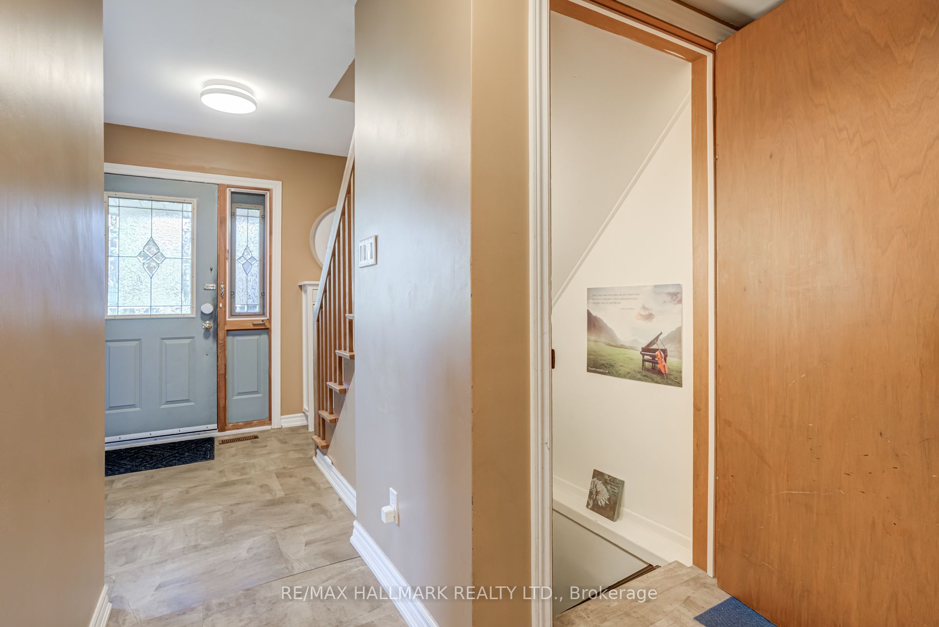 Photo 67 of 2033 Water's Edge Drive, Oakville, Bronte — HOMEH