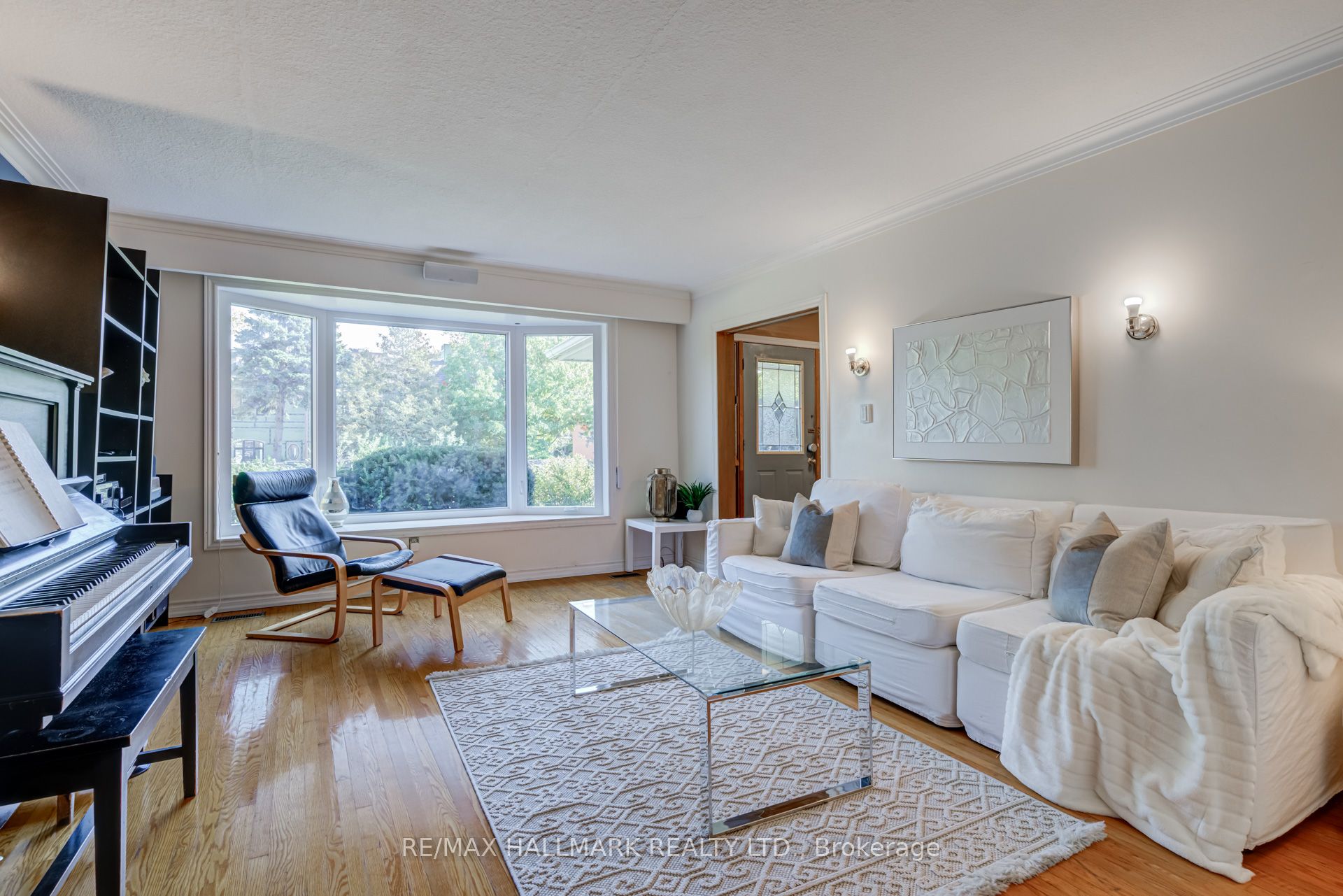 Photo 48 of 2033 Water's Edge Drive, Oakville, Bronte — HOMEH