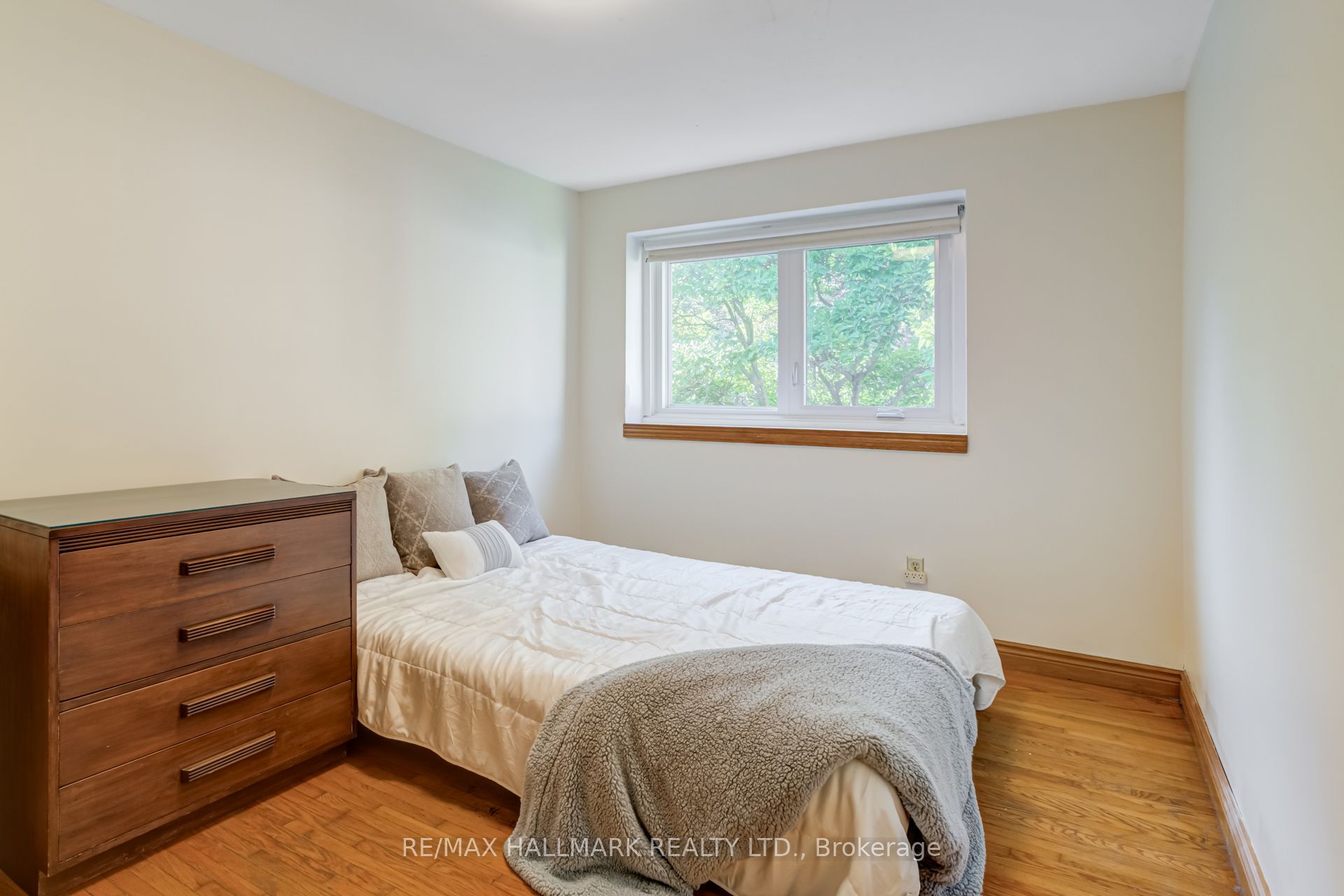 Photo 64 of 2033 Water's Edge Drive, Oakville, Bronte — HOMEH