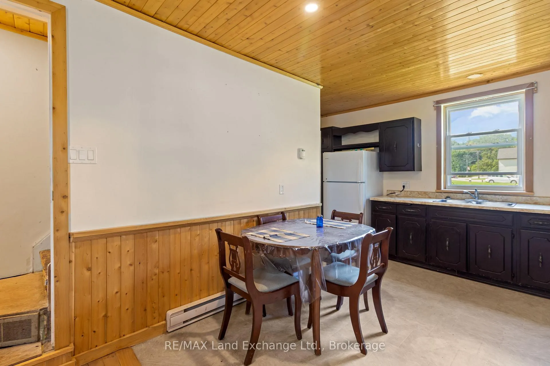 Photo 40 of 16 6 Concession, Brockton — HOMEH