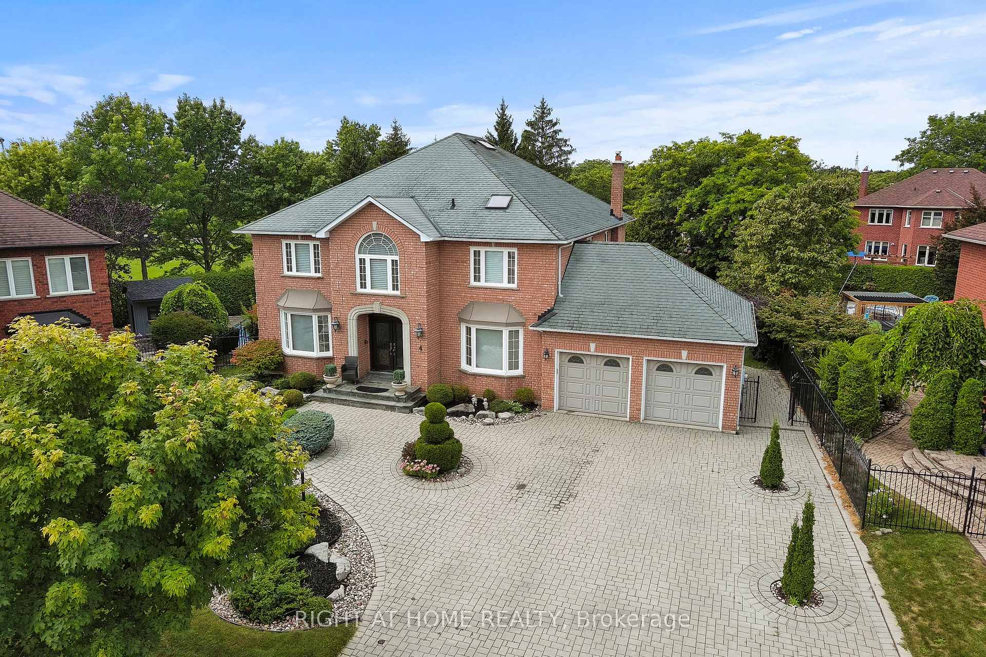 Photo 2 of 4 Cahill Court, Whitby, Pringle Creek — HOMEH