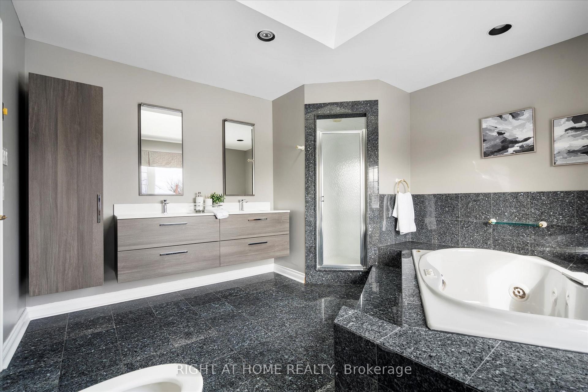 Photo 28 of 4 Cahill Court, Whitby, Pringle Creek — HOMEH