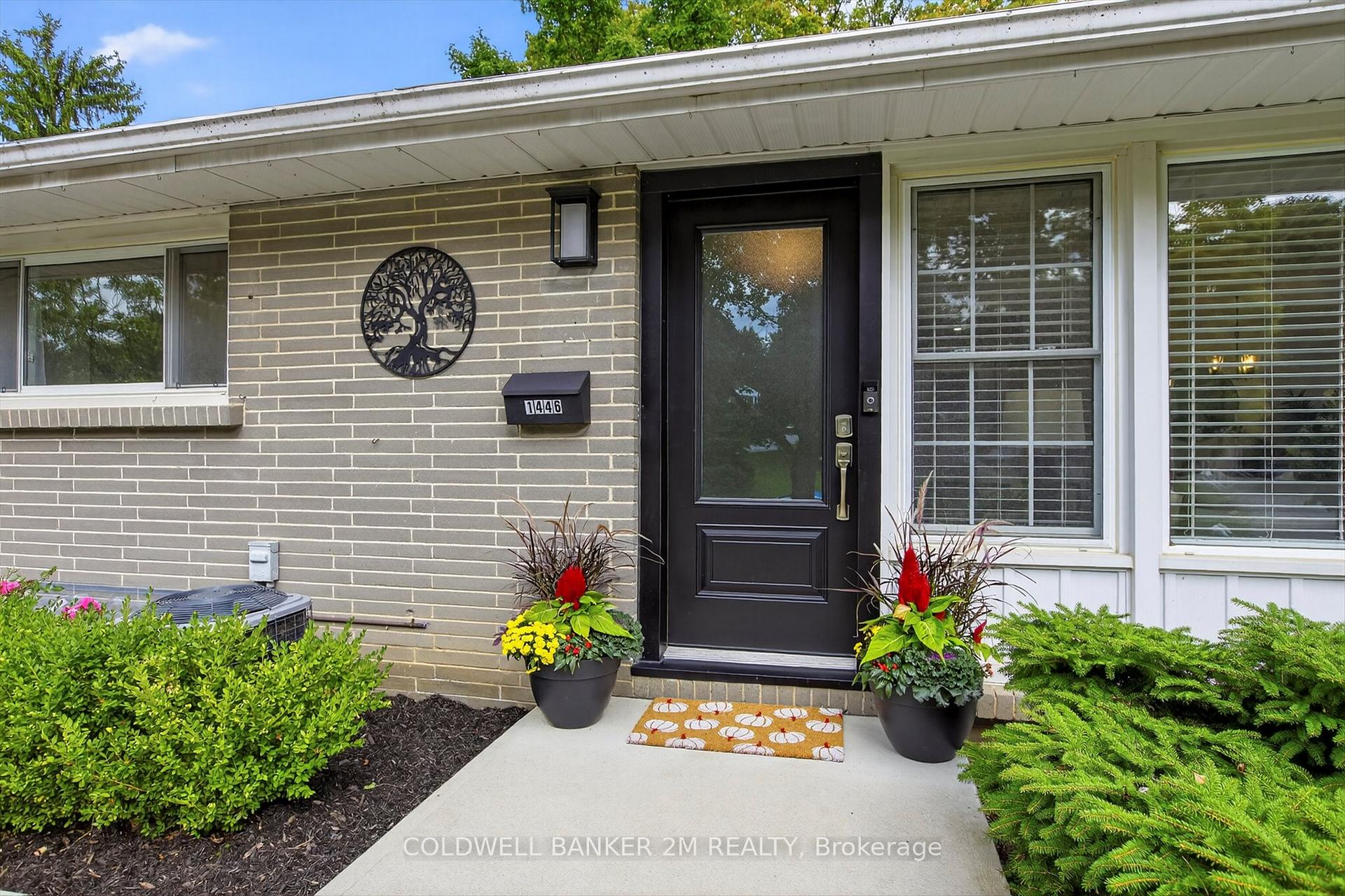 Photo 4 of 1446 Westbrook Drive, Peterborough, Monaghan Ward 2 — HOMEH