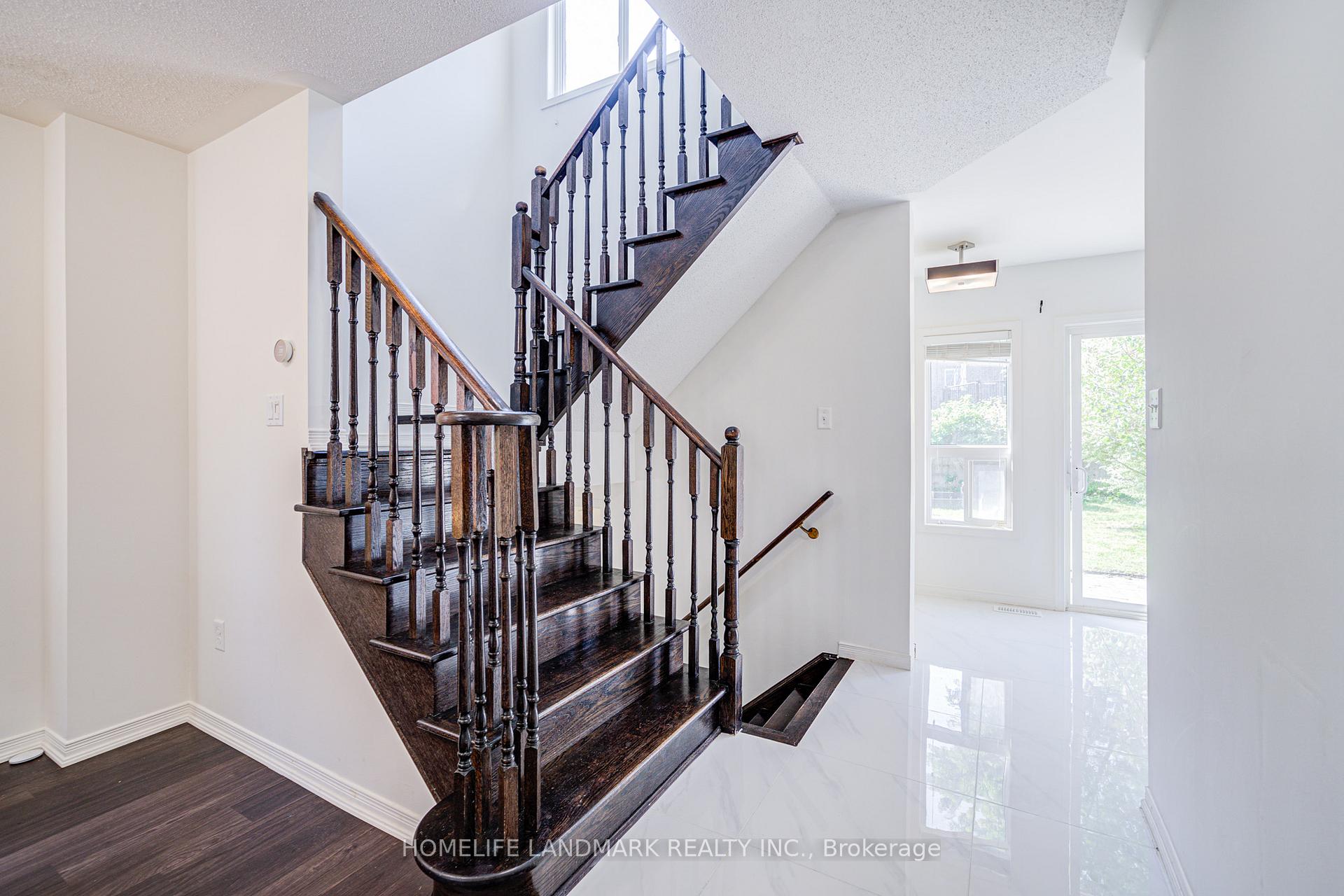 Photo 7 of 55 Lewis Honey Drive, Aurora, Bayview Northeast — HOMEH