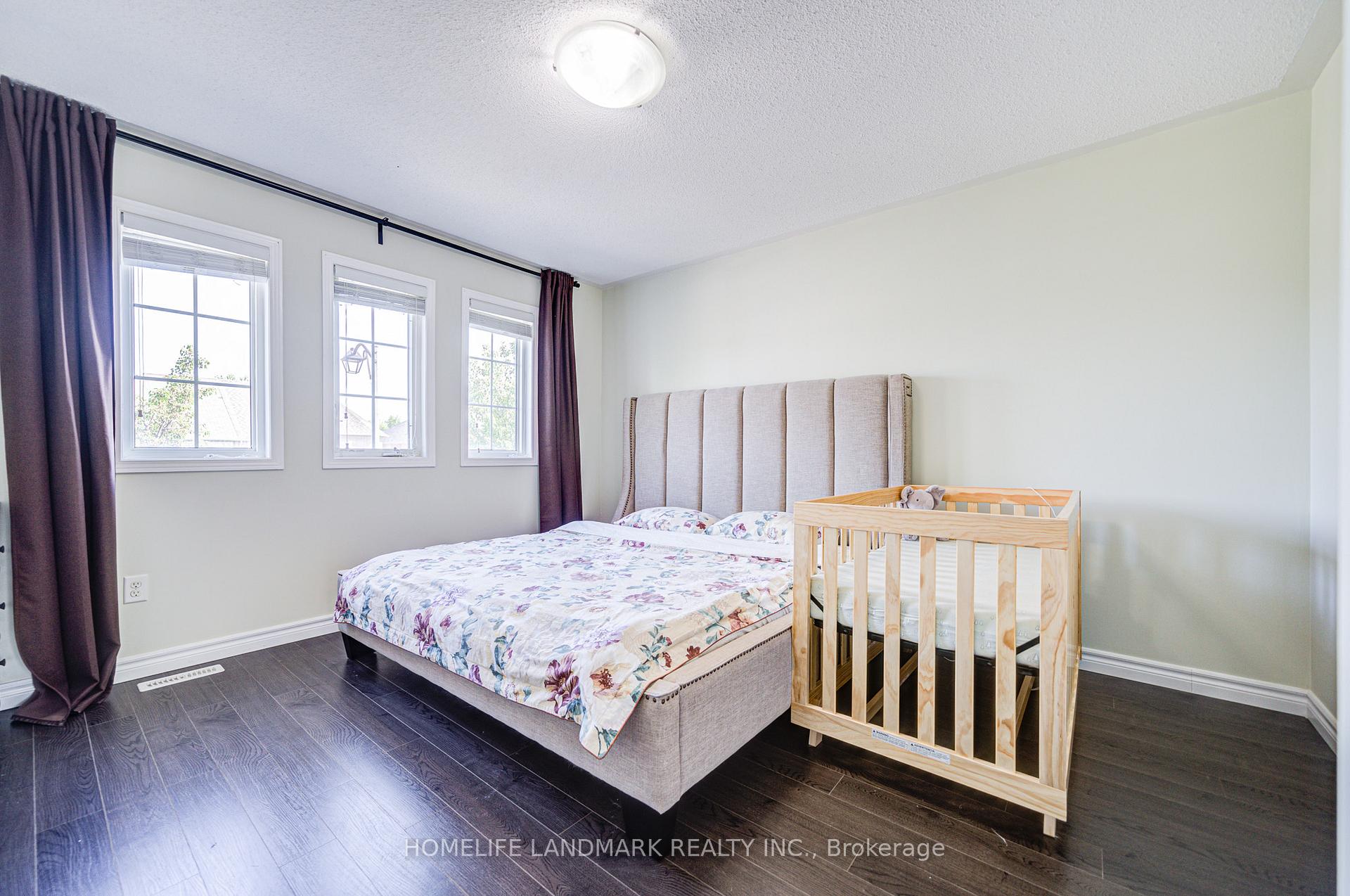 Photo 17 of 55 Lewis Honey Drive, Aurora, Bayview Northeast — HOMEH