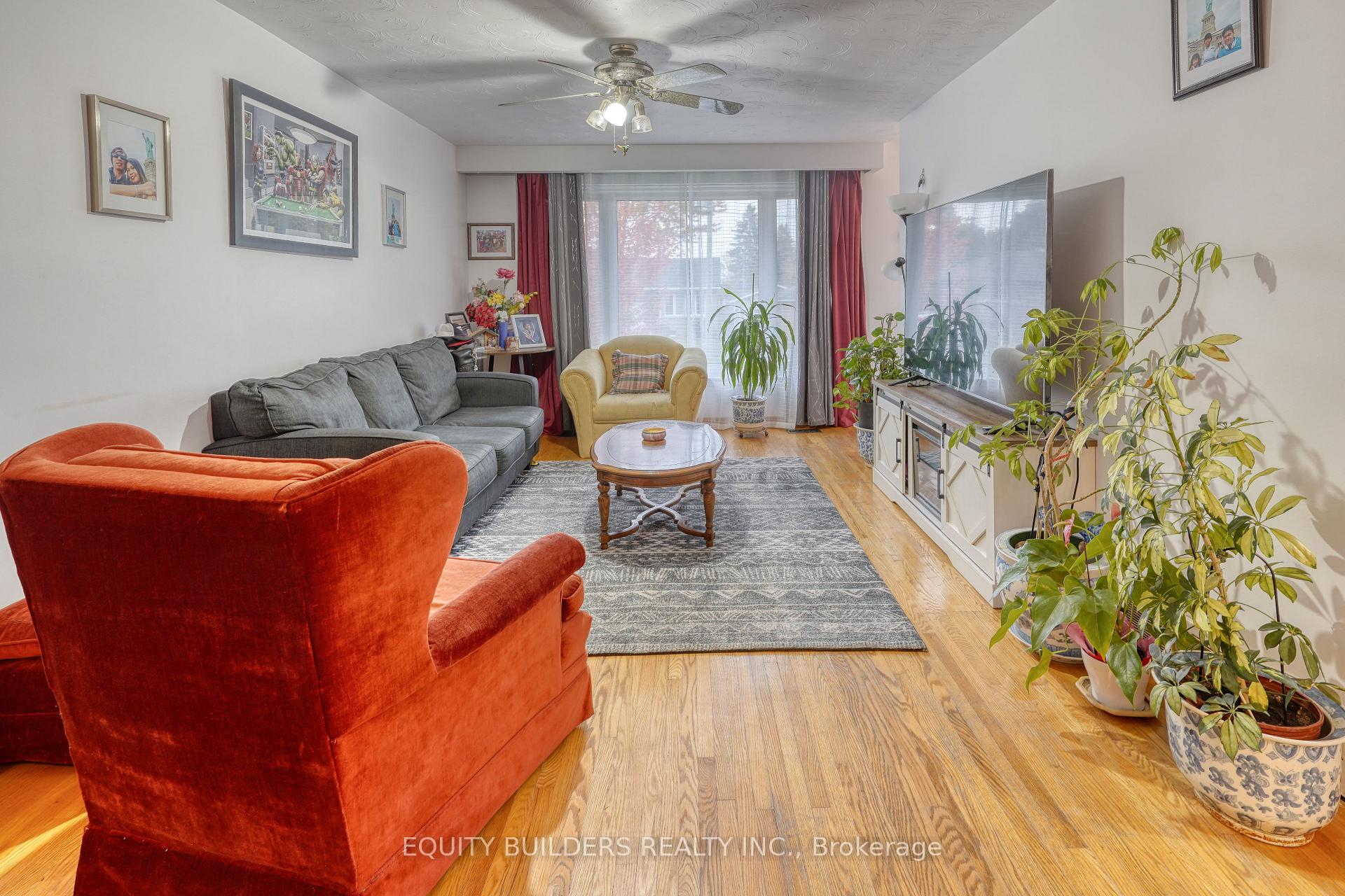 Photo 3 of 1340 Cedar Street W, Oshawa, Lakeview — HOMEH