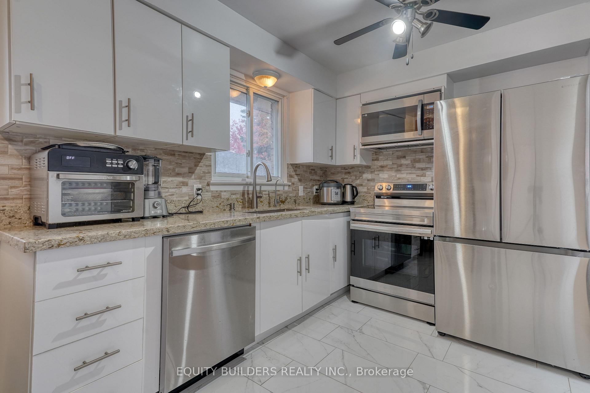 Photo 9 of 1340 Cedar Street W, Oshawa, Lakeview — HOMEH