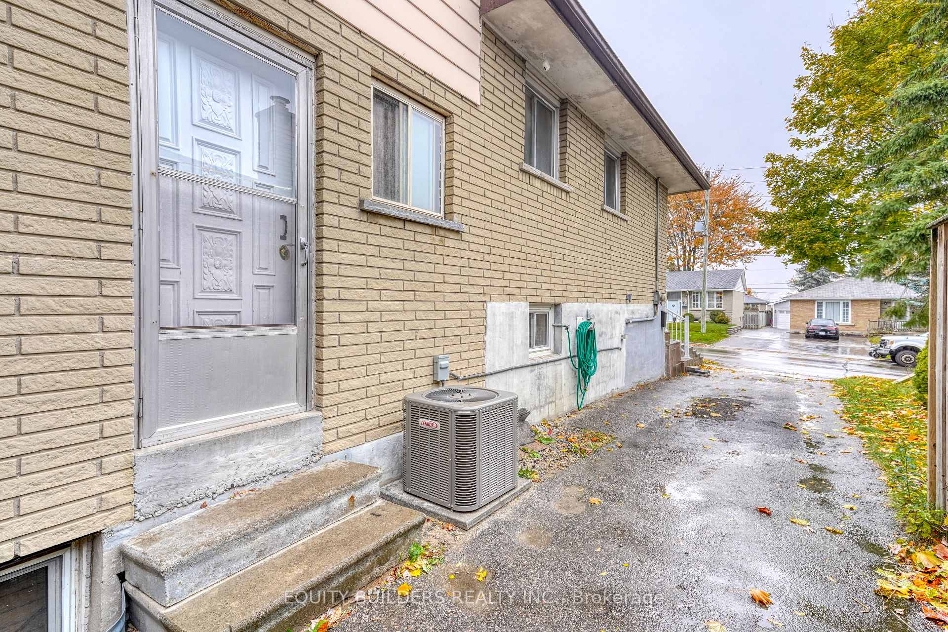 Photo 27 of 1340 Cedar Street W, Oshawa, Lakeview — HOMEH