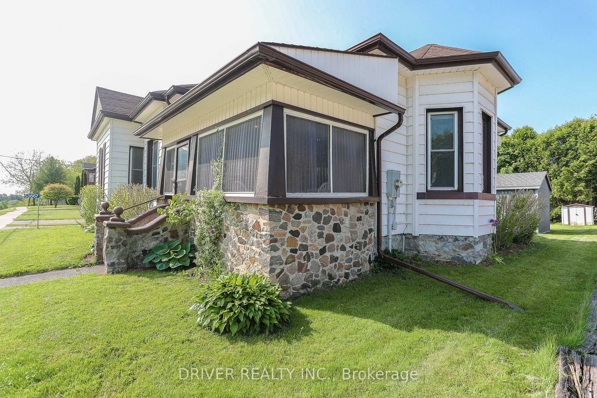 Photo 3 of 53867 Heritage Line, Bayham, Richmond — HOMEH