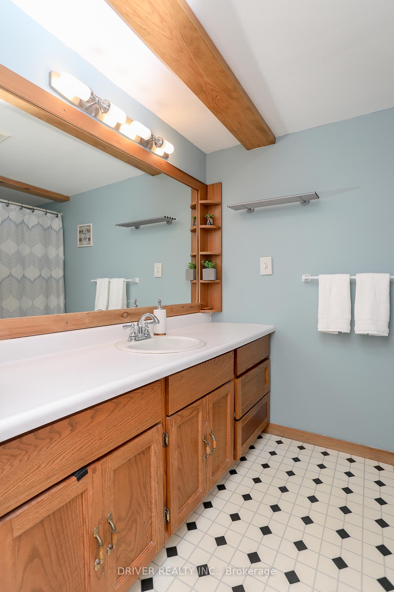 Photo 16 of 53867 Heritage Line, Bayham, Richmond — HOMEH