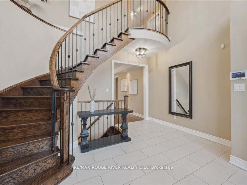 Photo 16 of 25 Jarrow Crescent, Whitby, Brooklin — HOMEH