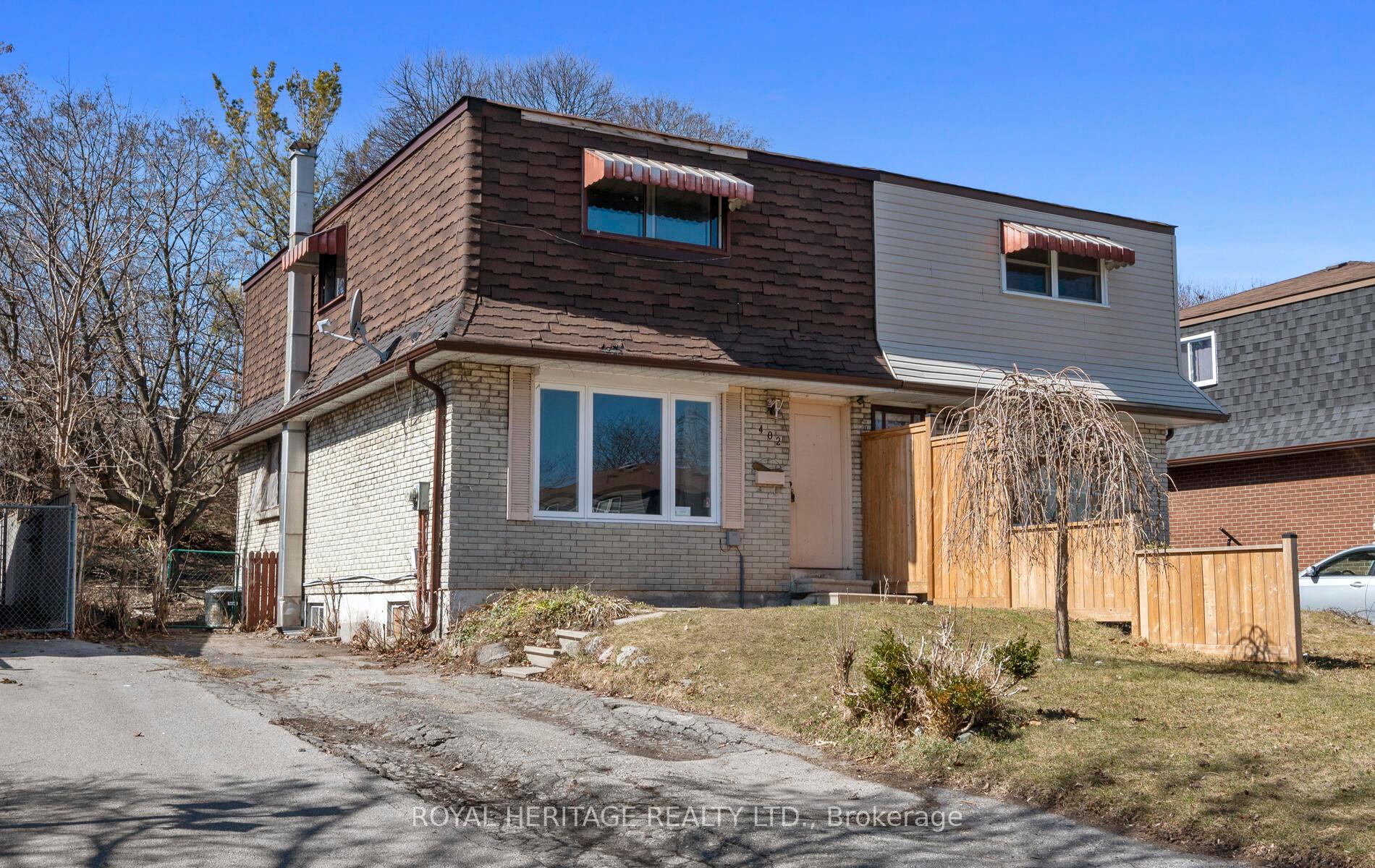 Photo 1 of 402 Harcourt Drive, Oshawa, Donevan — HOMEH