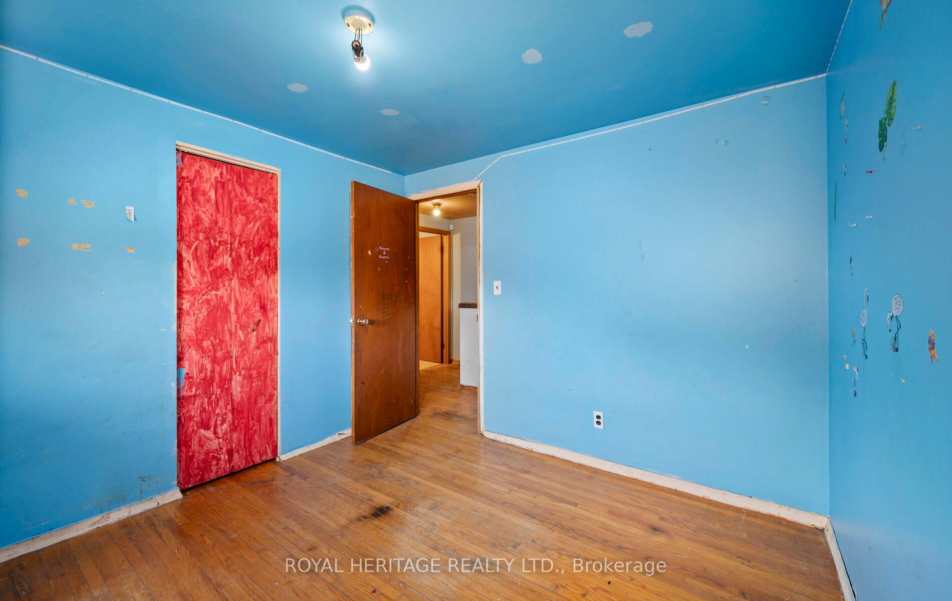 Photo 13 of 402 Harcourt Drive, Oshawa, Donevan — HOMEH