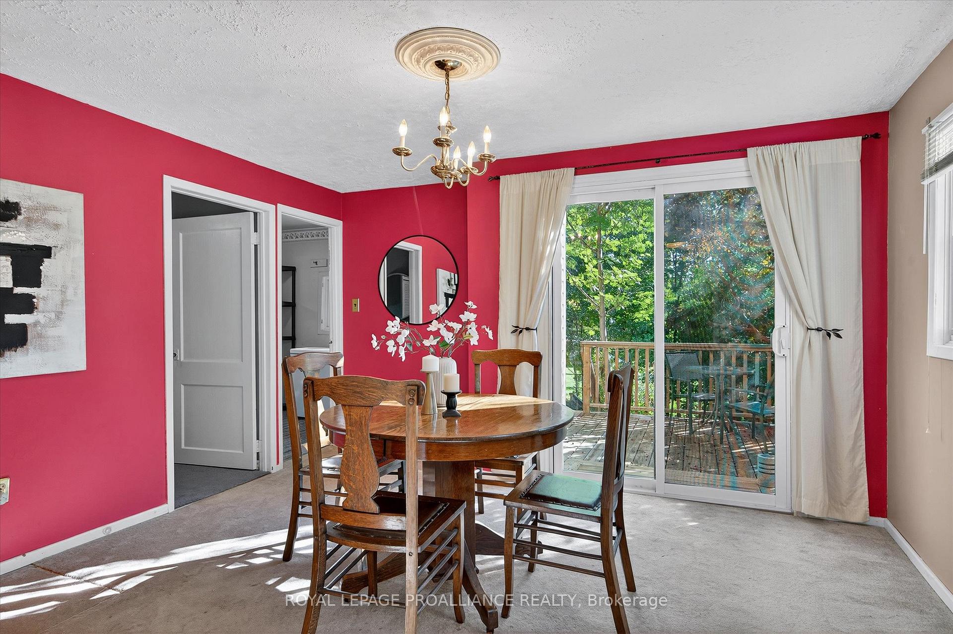 Photo 12 of 664 Gilchrist Street, Peterborough, Northcrest Ward 5 — HOMEH