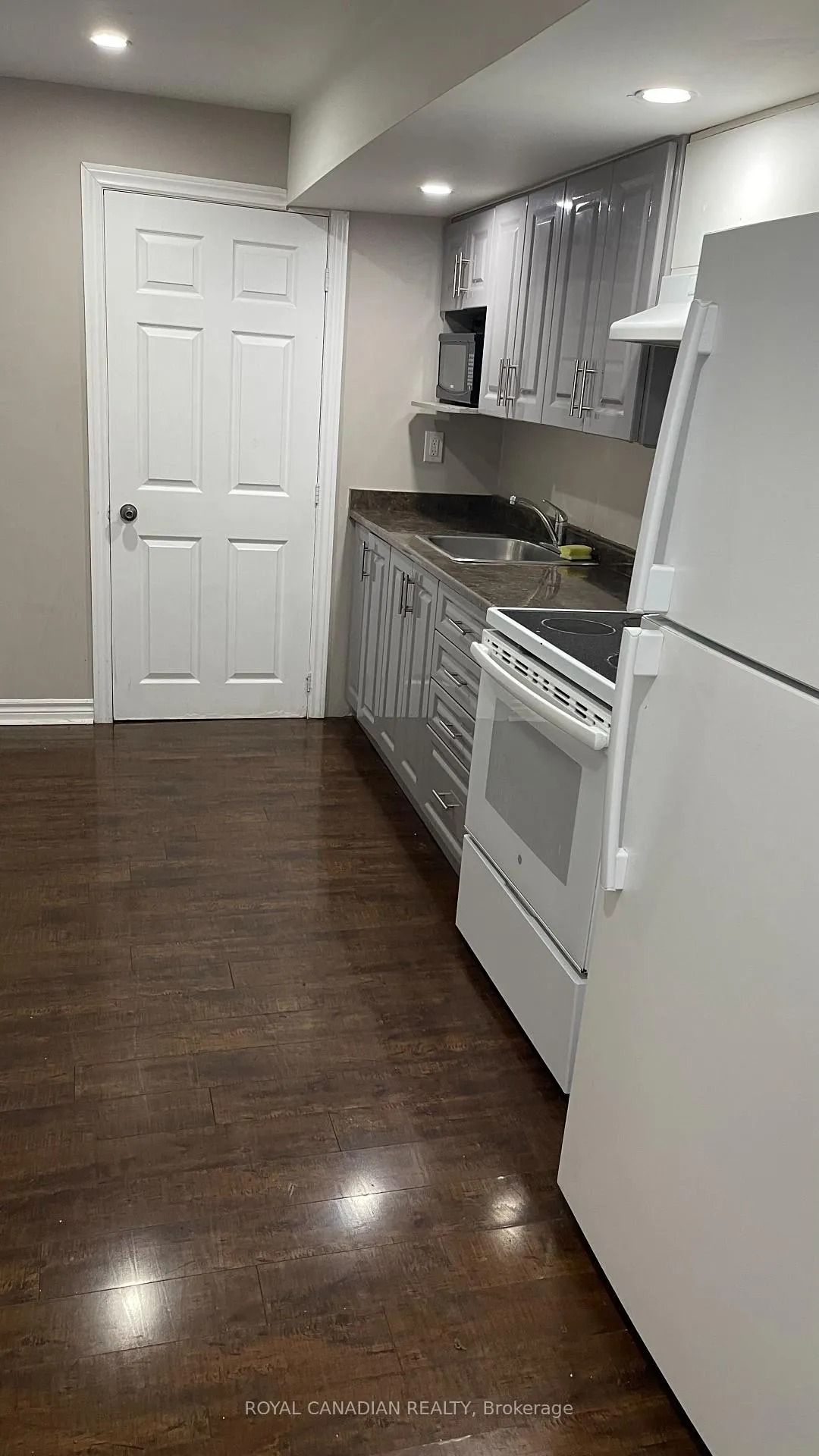 Photo 3 of Unit BSMT, 2 Deer Ridge Trail, Caledon, Rural Caledon — HOMEH