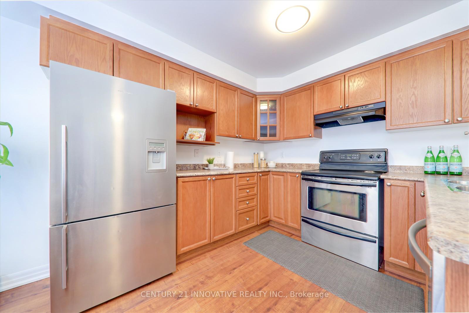 Photo 12 of 88 Donlevy Crescent, Whitby, Taunton North — HOMEH