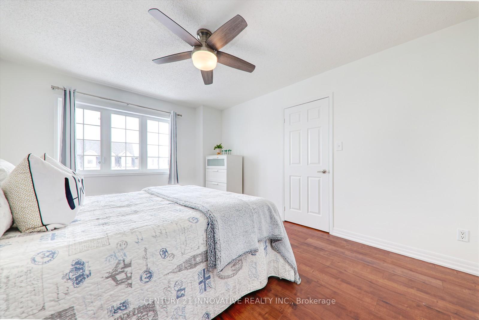Photo 19 of 88 Donlevy Crescent, Whitby, Taunton North — HOMEH