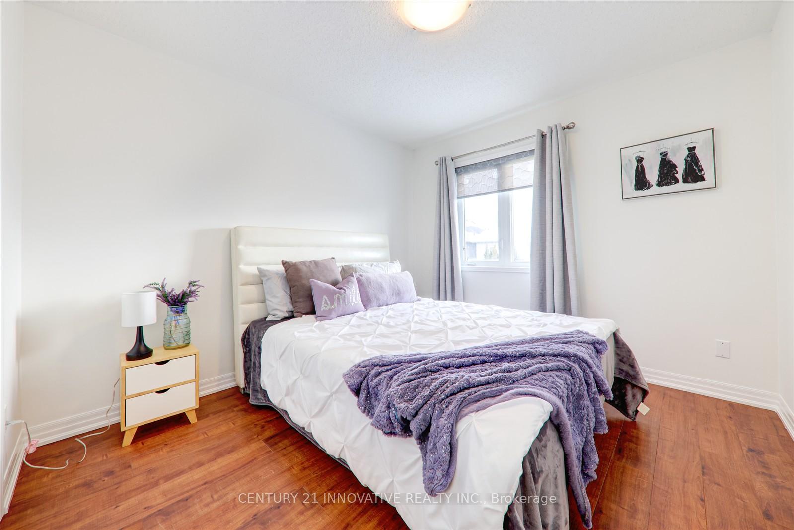 Photo 23 of 88 Donlevy Crescent, Whitby, Taunton North — HOMEH