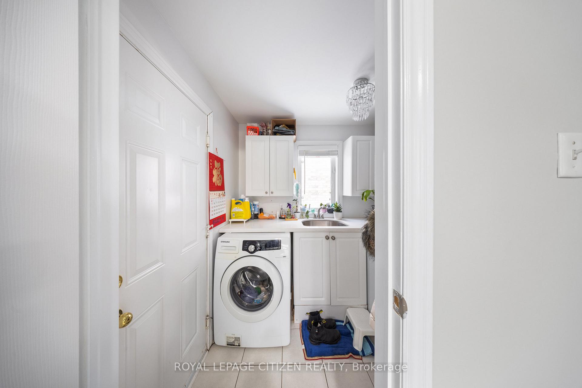 Photo 8 of 65 Chatterson Street, Whitby, Rolling Acres — HOMEH