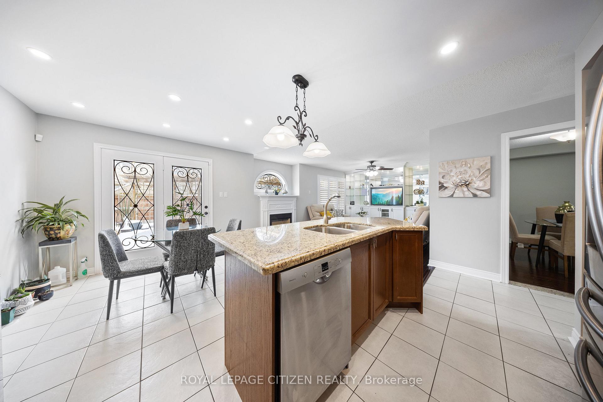 Photo 35 of 65 Chatterson Street, Whitby, Rolling Acres — HOMEH