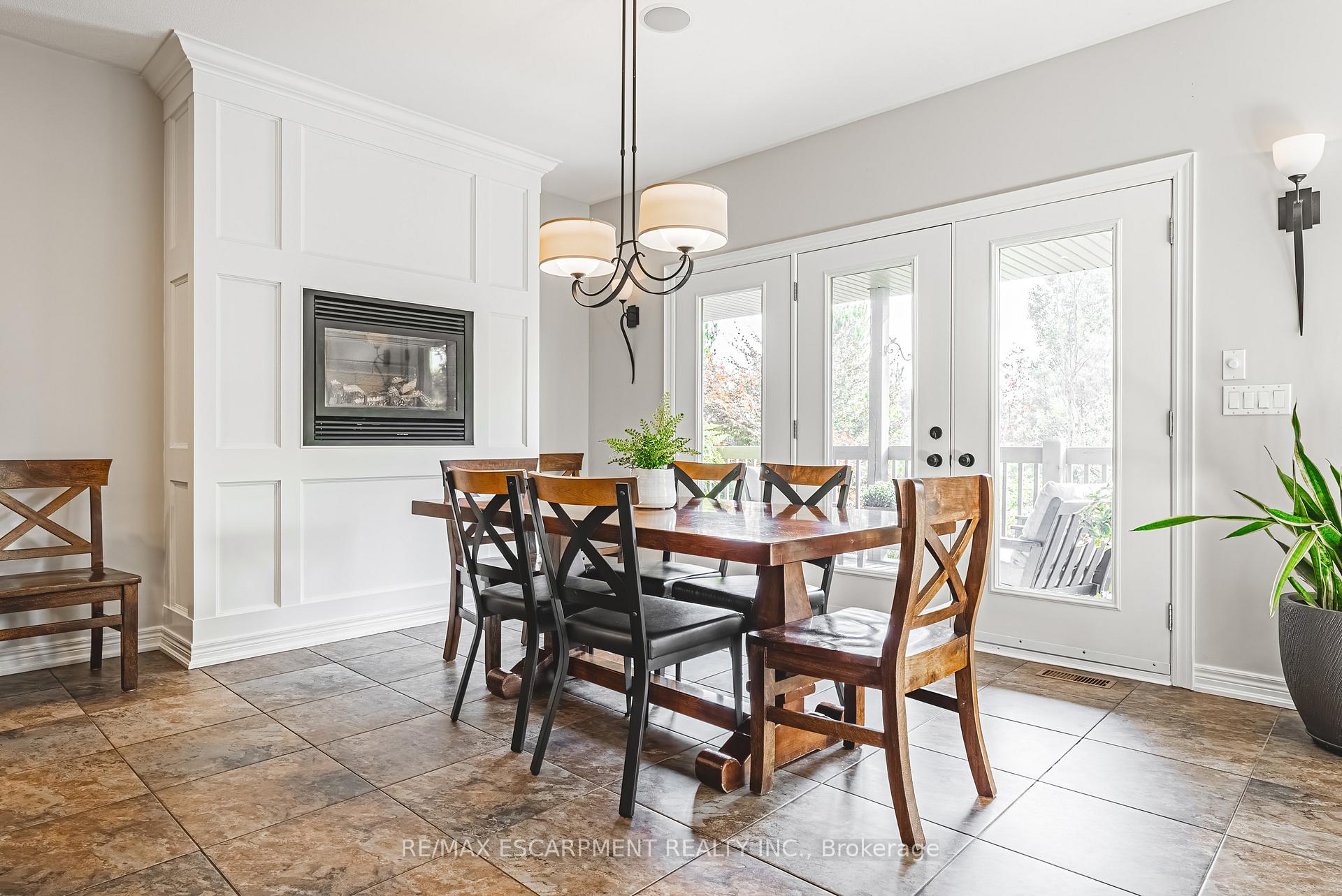 Photo 7 of 178 Brookhaven Court, Welland, West Welland — HOMEH