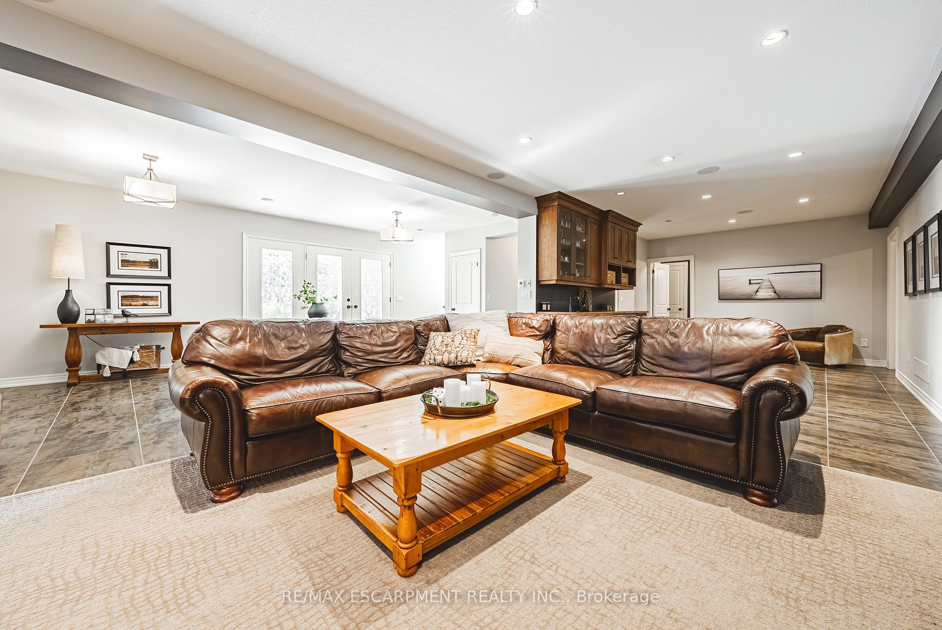 Photo 22 of 178 Brookhaven Court, Welland, West Welland — HOMEH