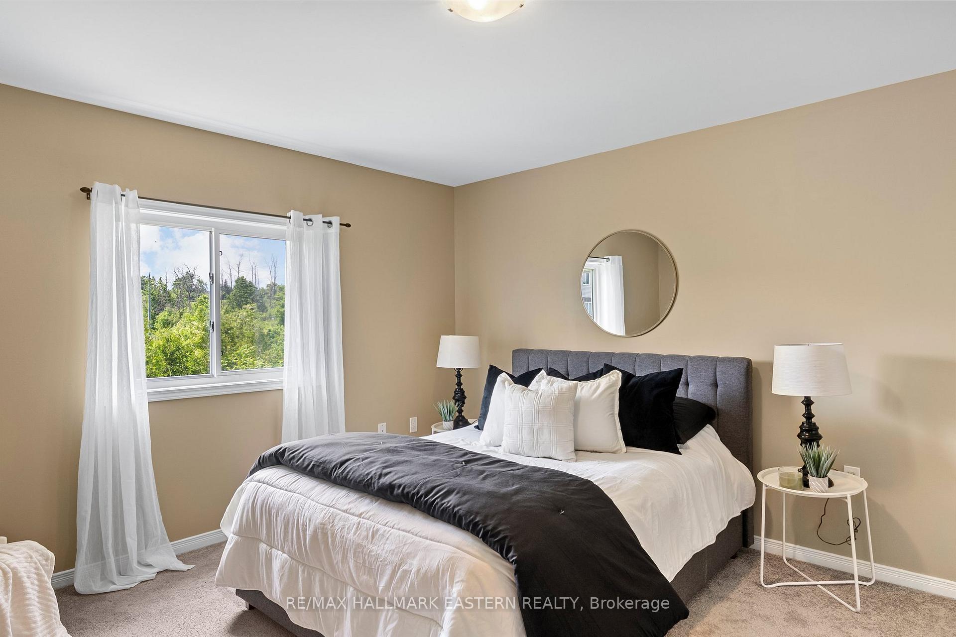 Photo 21 of 1649 Hetherington Drive, Peterborough, Northcrest Ward 5 — HOMEH