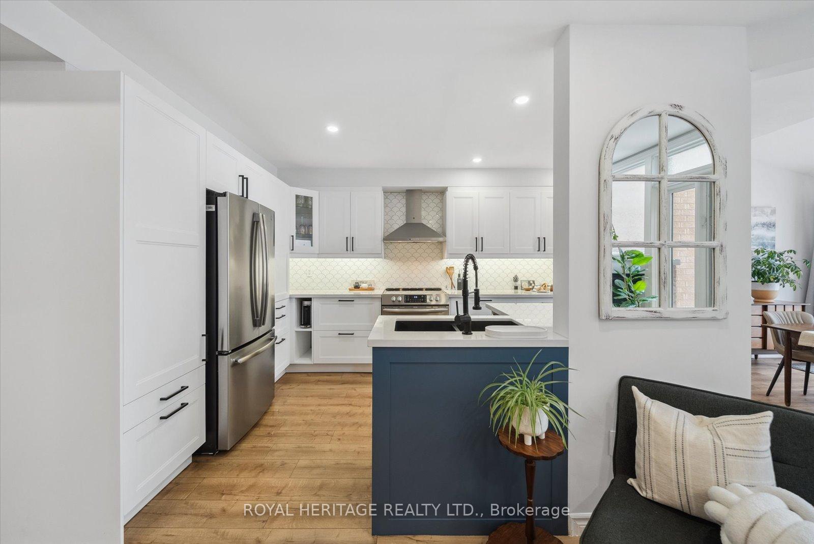 Photo 5 of 64 Zachary Place, Whitby, Brooklin — HOMEH