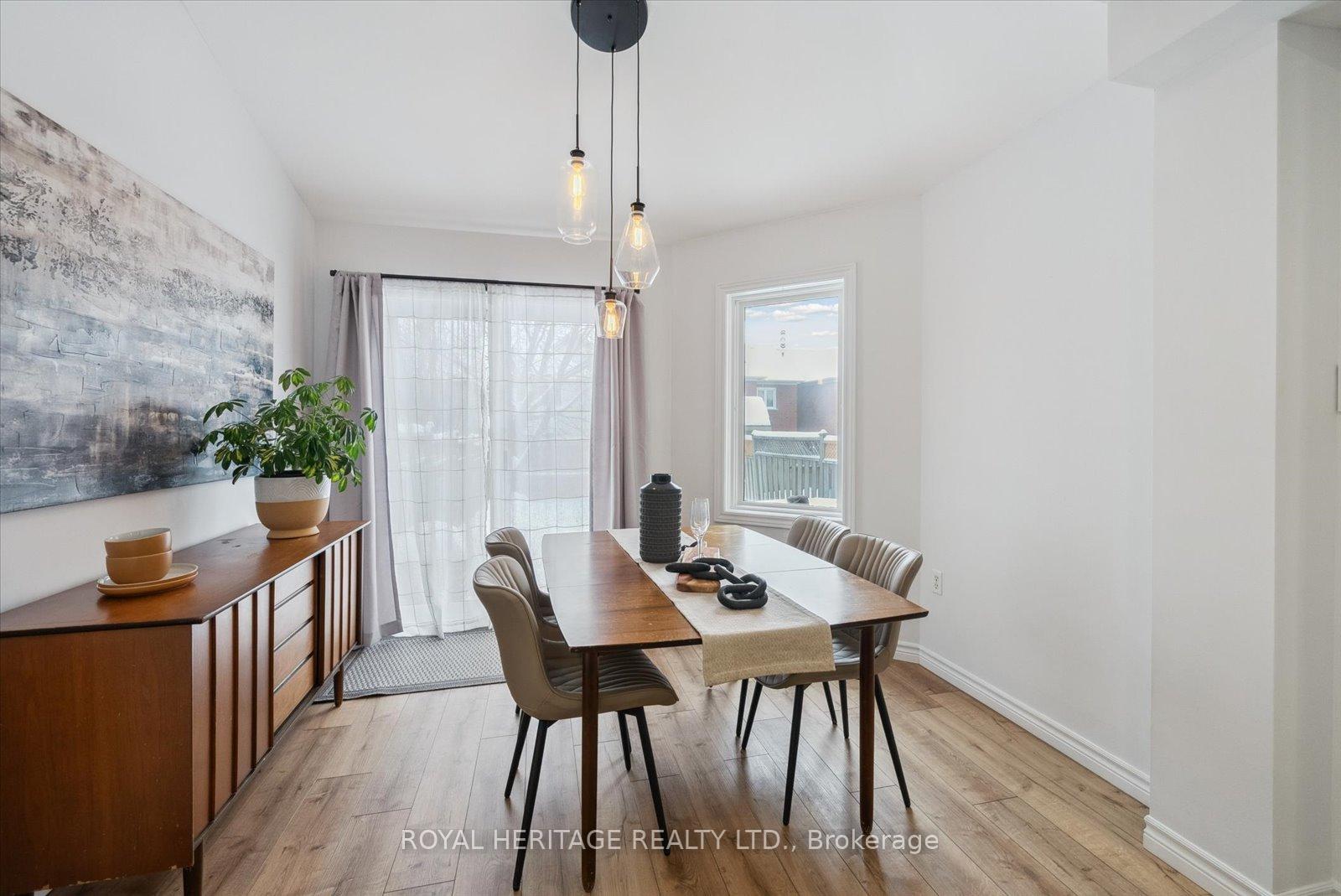 Photo 9 of 64 Zachary Place, Whitby, Brooklin — HOMEH